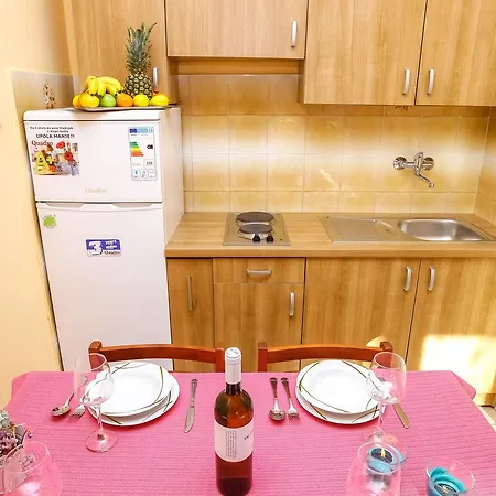 Appartement Zuta Kuca *