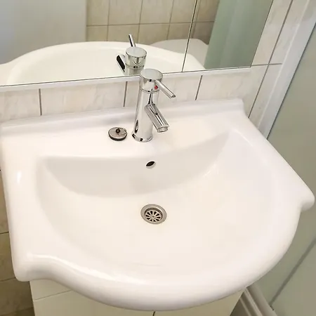 Zuta Kuca Appartement *