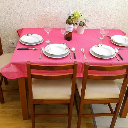 Appartement Zuta Kuca *