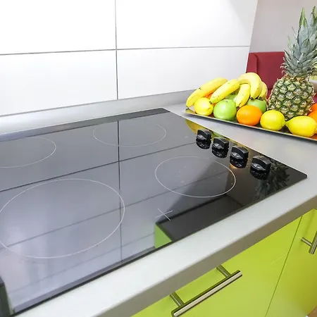 Zuta Kuca Appartement Pakoštane