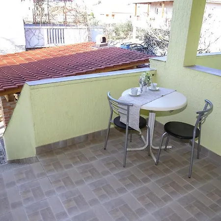 Appartement Zuta Kuca Pakoštane