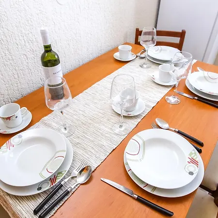 Zuta Kuca Appartement Pakoštane